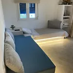 Aegean Breeze Kythnos Greek Small 公寓 Mérichas